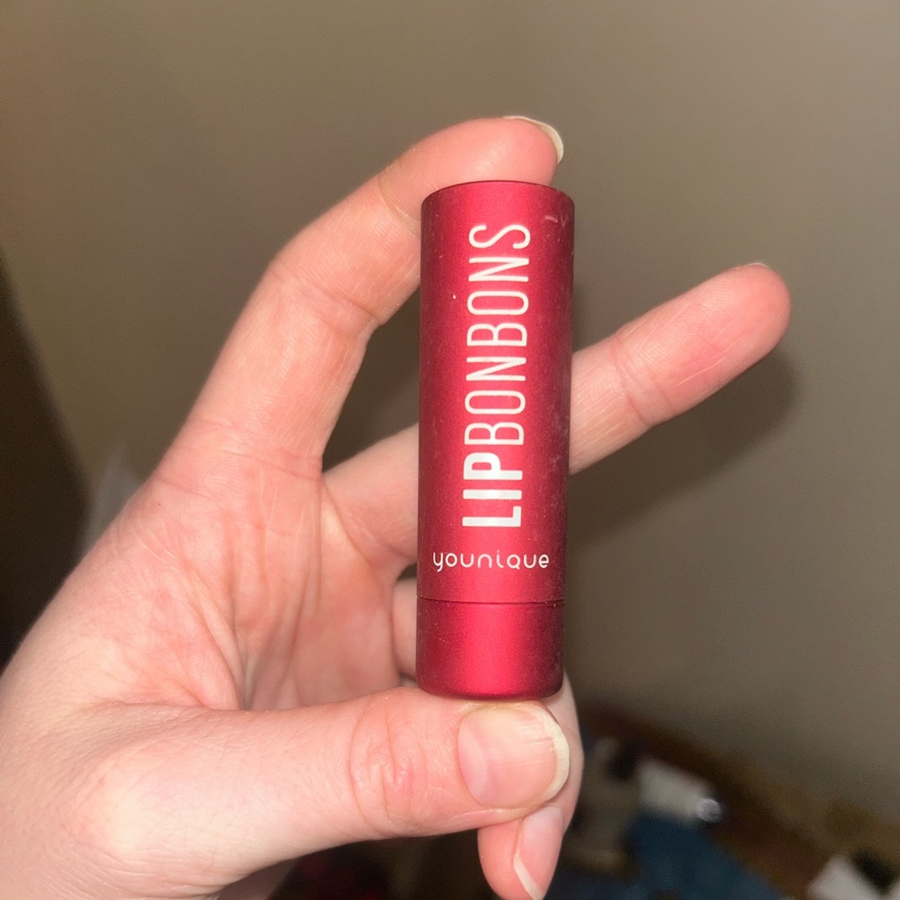 Younique LipBonbon Cherry Cobbler lipstick